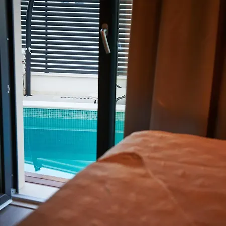 Nika With Private Heated Pool Vila Slano