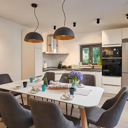 Villa Nika With Private Heated Pool *