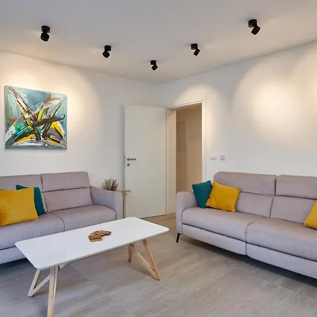 Villa Nika With Private Heated Pool *