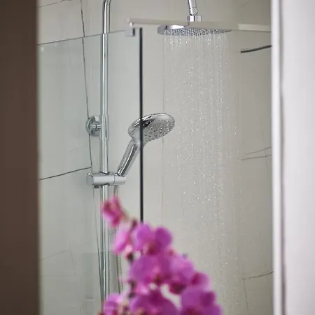 Nika With Private Heated Pool Villa