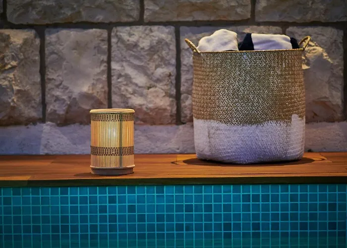 别墅 Nika With Private Heated Pool *